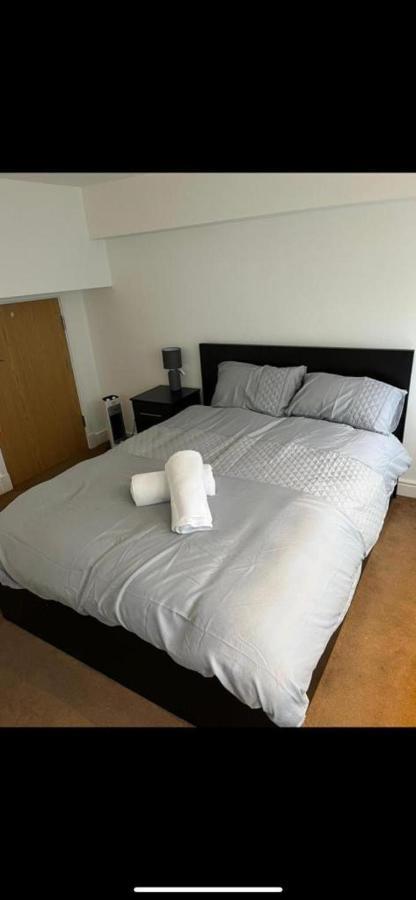 Stunning 2-Bed Apartment In Leicester With A Gym Exterior photo